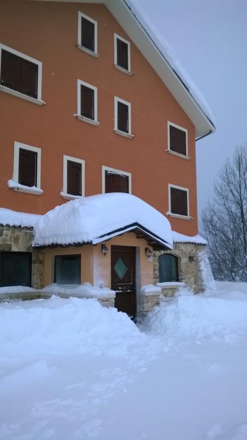 Hotel Il Ghiro Ovindoli Ngoại thất bức ảnh