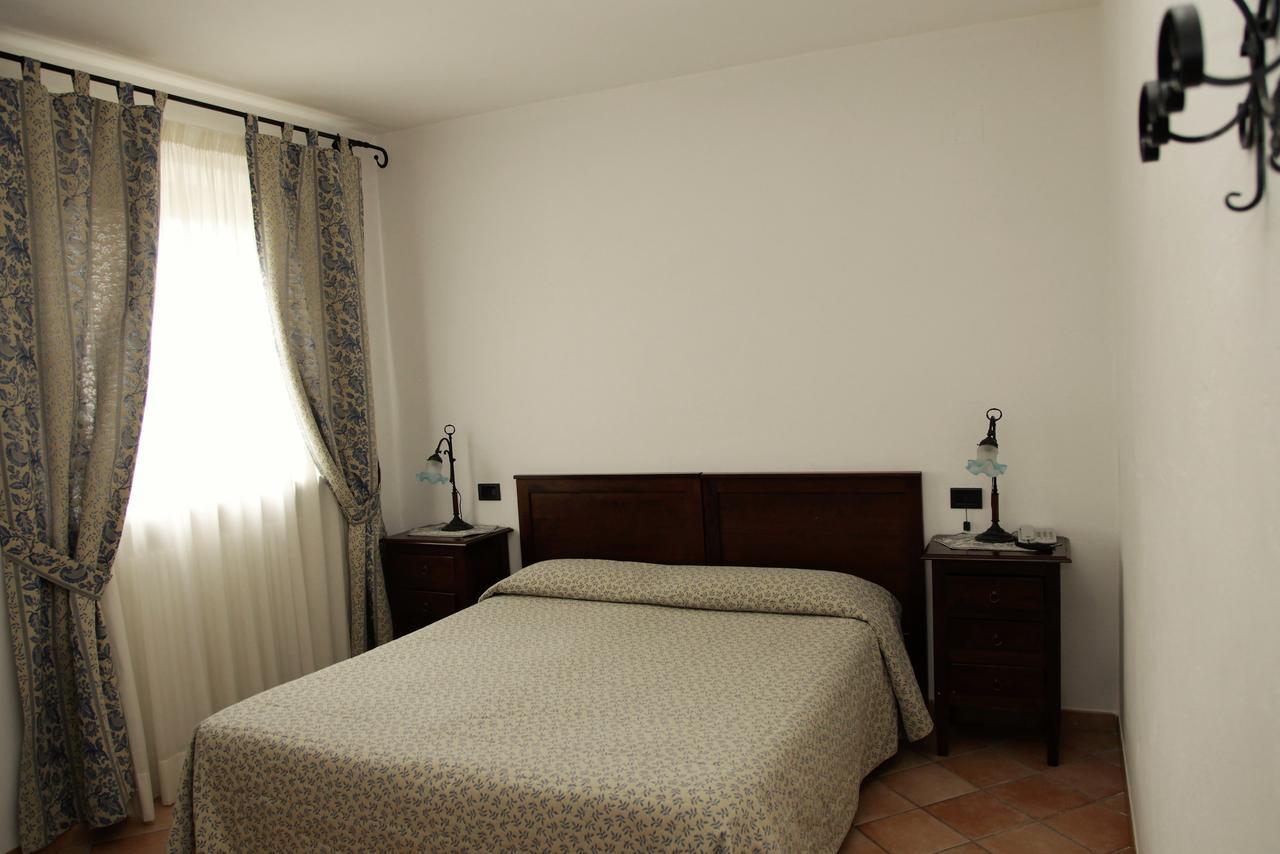Hotel Il Ghiro Ovindoli Ngoại thất bức ảnh