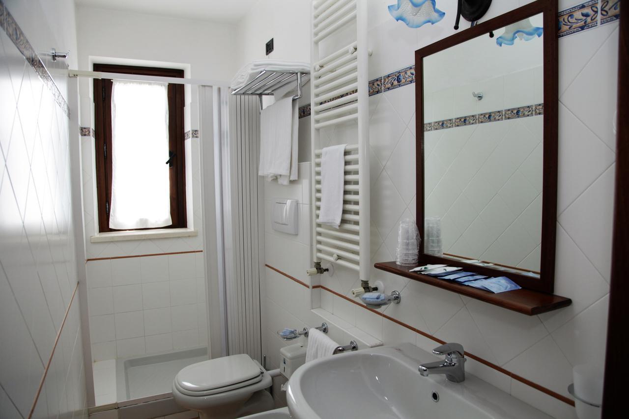 Hotel Il Ghiro Ovindoli Ngoại thất bức ảnh